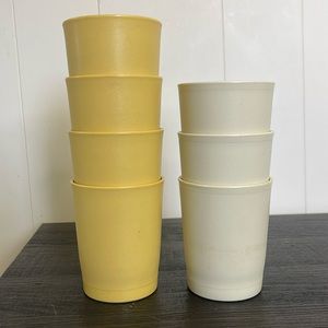Vintage tupperware 1251 Cups 6oz Set of 7